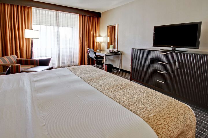 Room 48 of 90