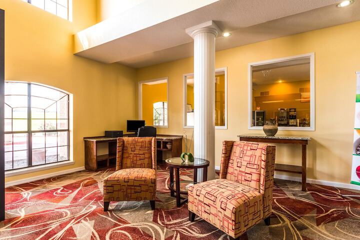 Hotel Interior 14 of 38