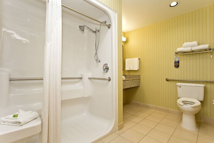 Room 12 of 24
