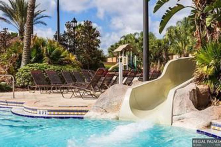 MARVELOUS 4 Bedroom Holiday home by Follow the sun vacation Rentals