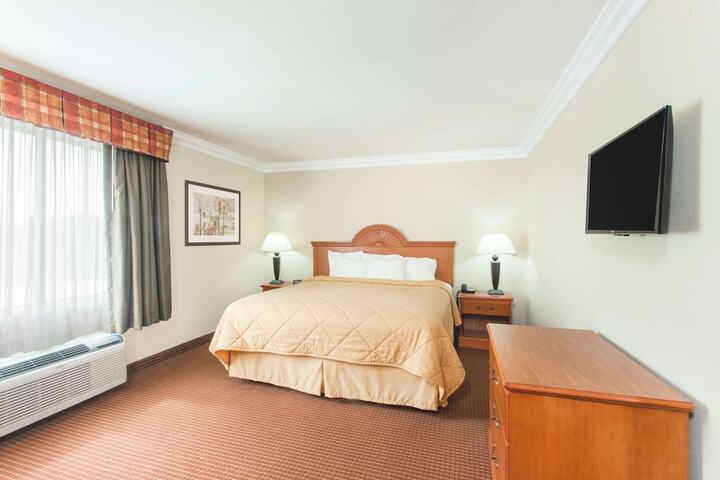Room 31 of 34