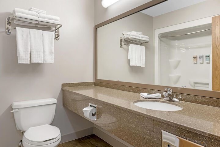 Best Western Plus Woodstock Hotel & Conference Centre