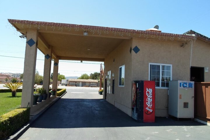 Economy Inn Morgan Hill