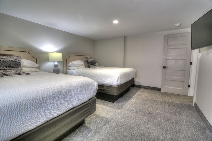Room 18 of 59
