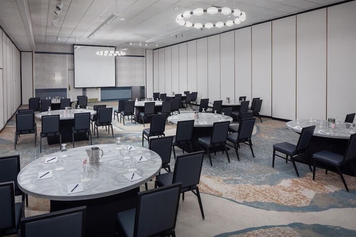 DoubleTree by Hilton Boston - Andover
