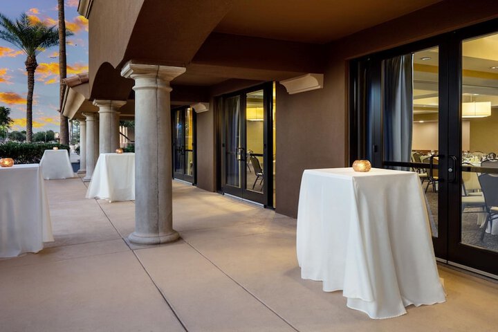 Dining 100 of 110