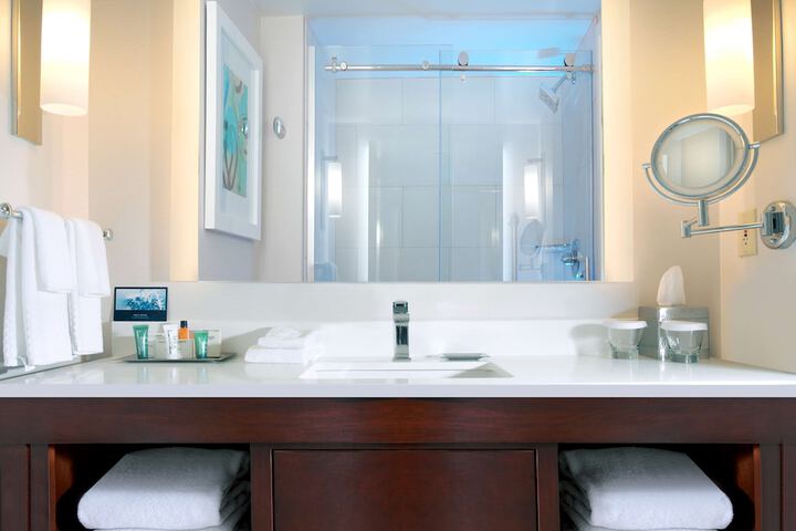 Hilton Naples