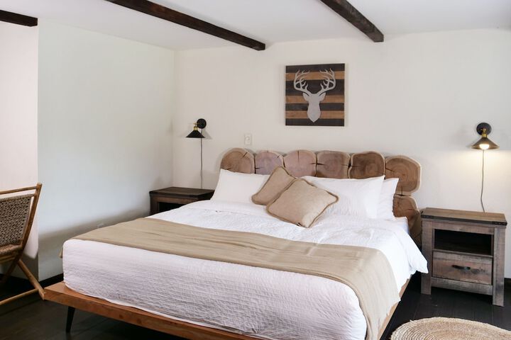 Room 43 of 69