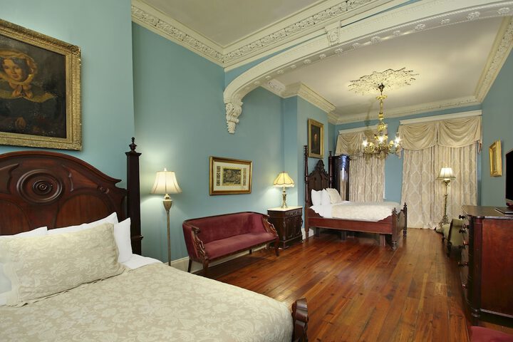 Room 19 of 29