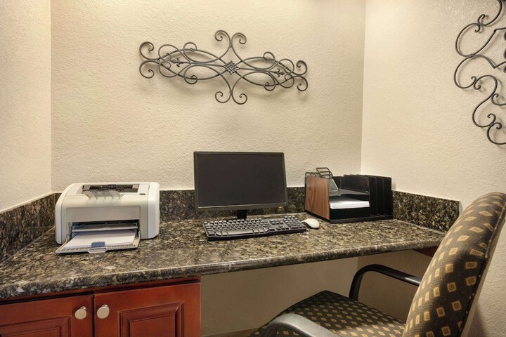 Business Center 15 of 15