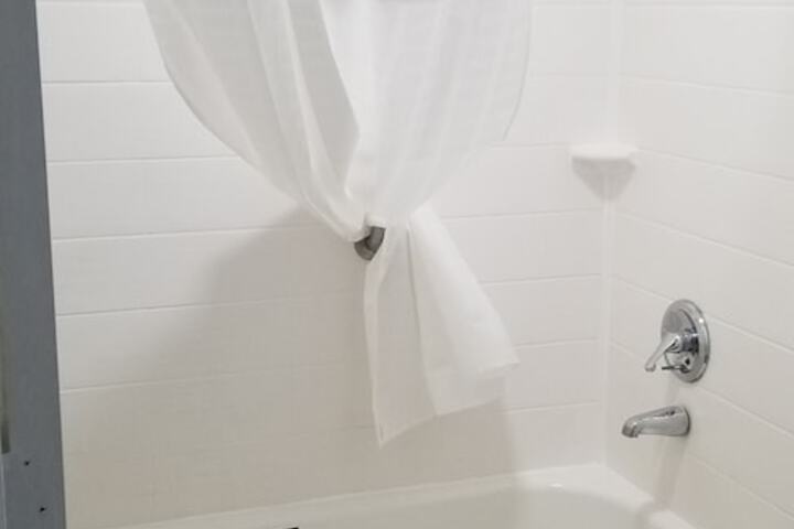 Room 20 of 29