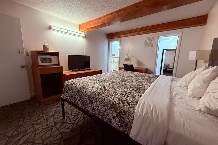 Tomahawk Motor Lodge Riverton US-26