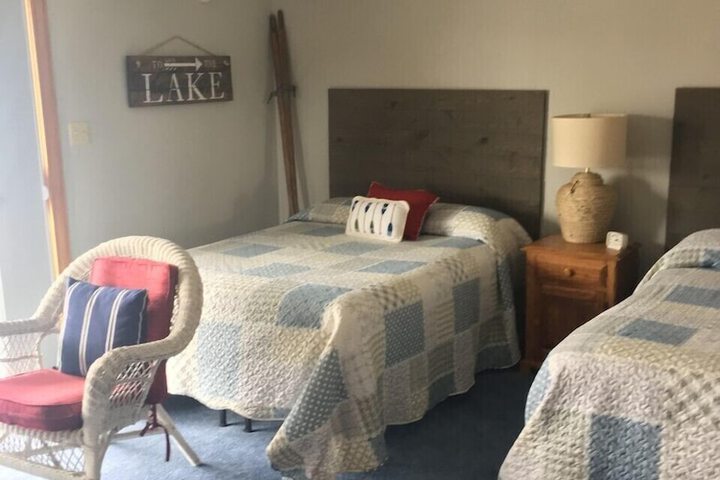 Room 52 of 67