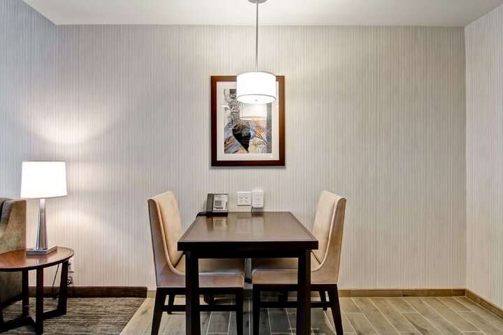 Room 32 of 54