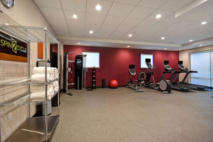 Home2 Suites by Hilton Eau Claire South