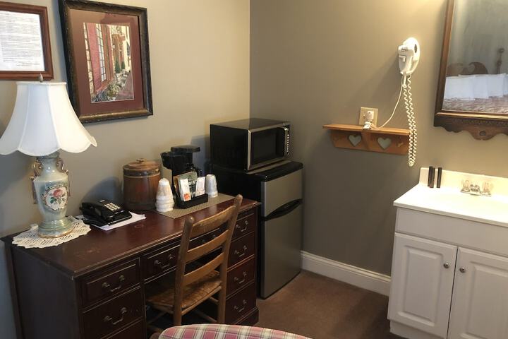 Room 98 of 105