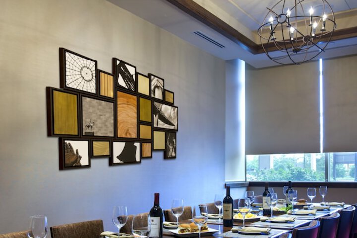 Dining 39 of 63