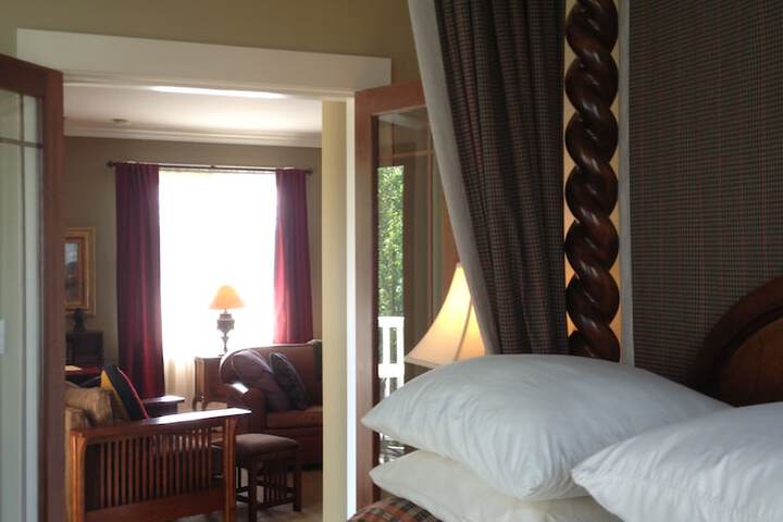 Room 18 of 65