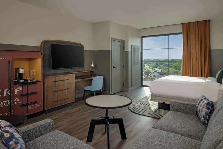 Hotel Nickel Plate Fishers Tapestry Collection by Hilton
