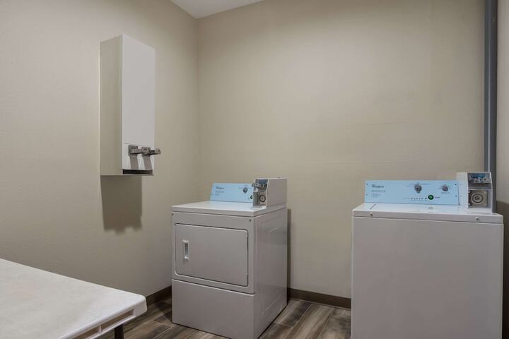 Quality Inn & Suites Pearl - Jackson