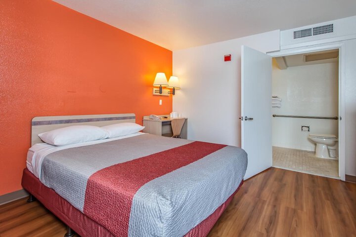 Motel 6 Williams CA
