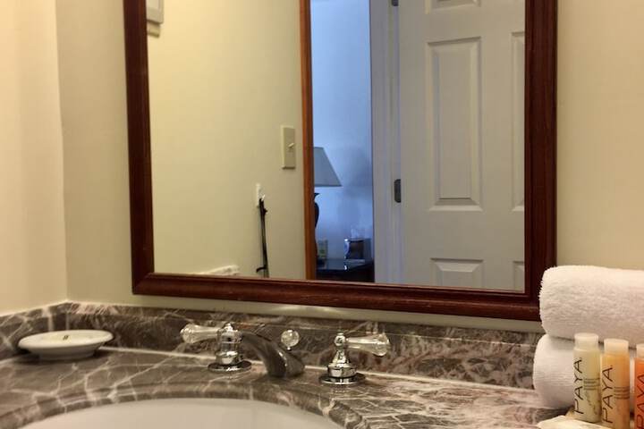 Room 18 of 44