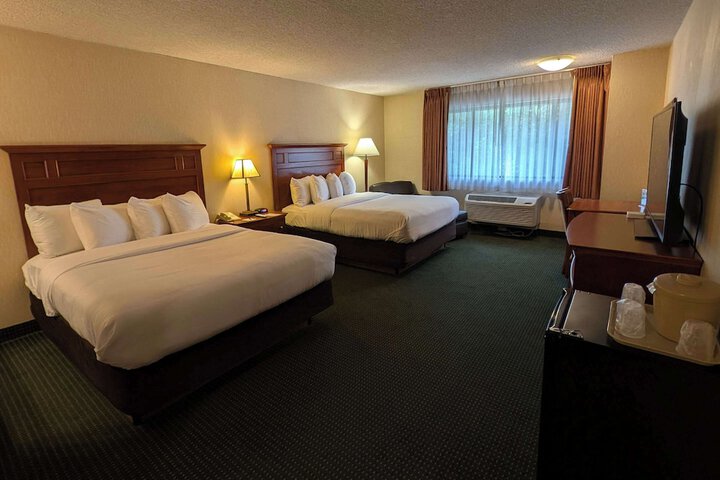 Room 17 of 35