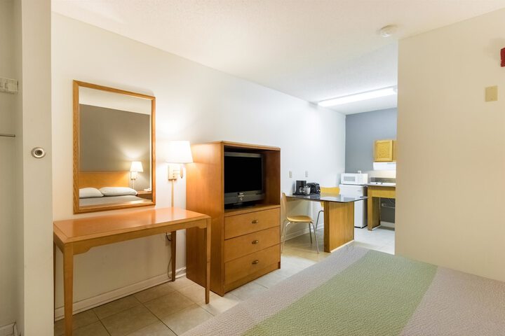Room 25 of 30