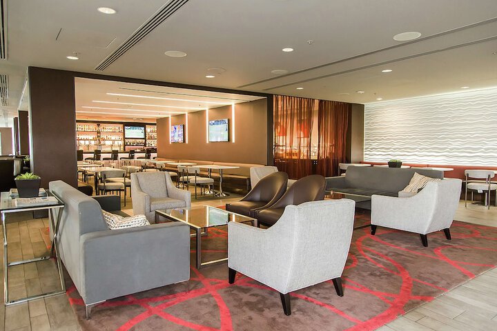Lounge 153 of 176