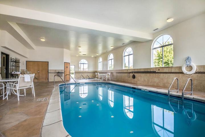 Pool 6 of 32