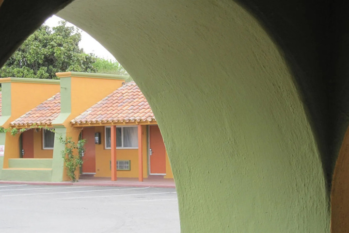 RIO INN & SUITES
