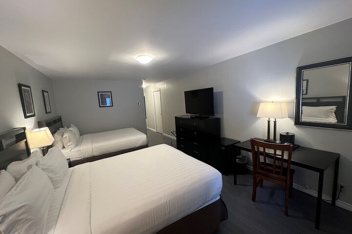 Room 46 of 151