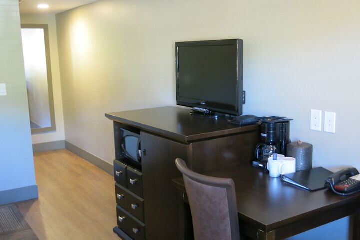 Vedder River Inn