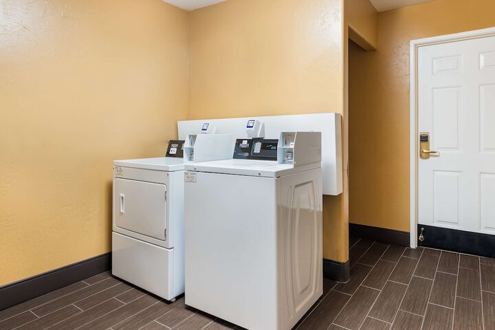 Best Western Escondido Hotel