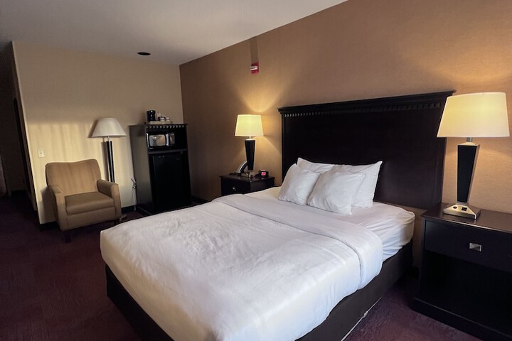 Room 12 of 27