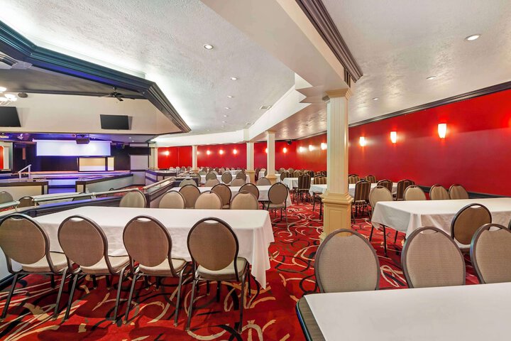 Best Western Plus Mirage Hotel & Resort