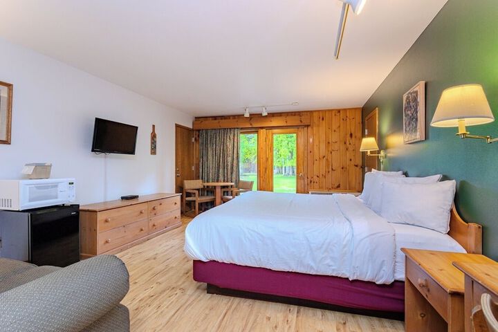 Holiday Acres Resort