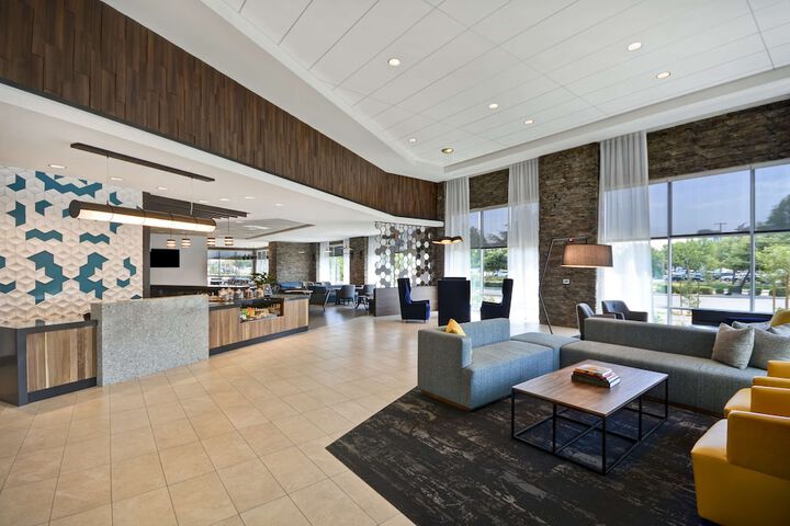 Hyatt Place Fresno