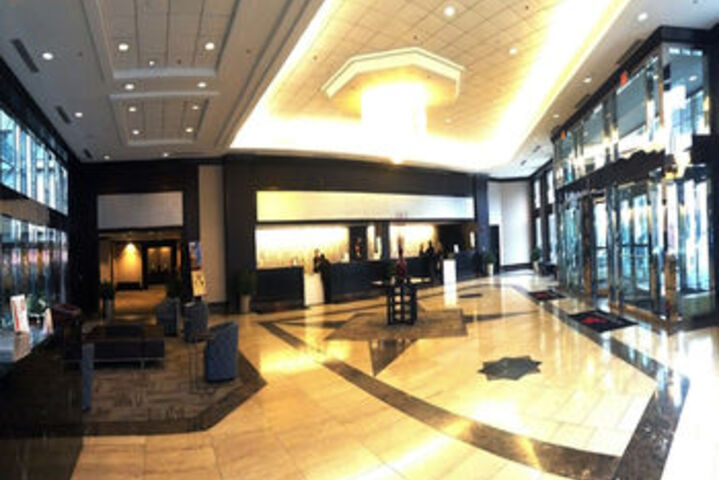 Ramada by Wyndham Buffalo Downtown