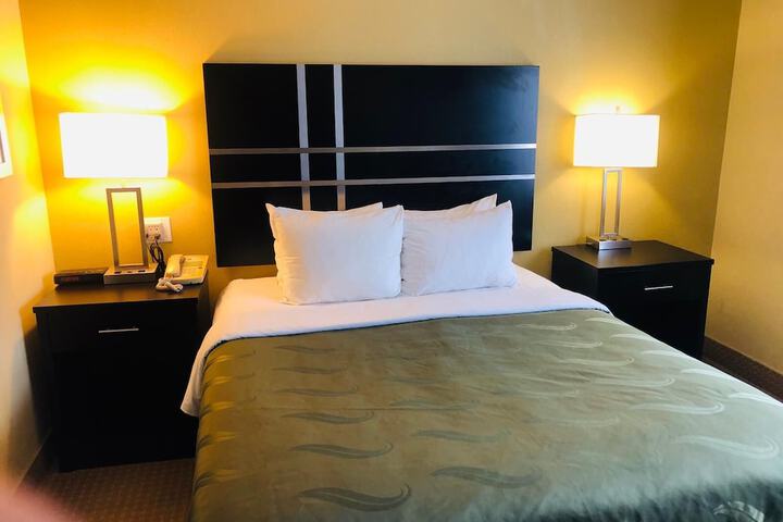 Room 48 of 75