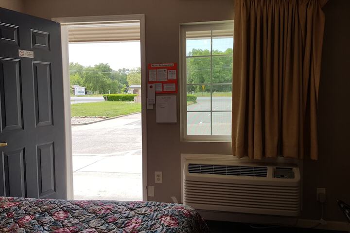 Room 29 of 46