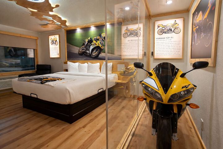 Motorcycle Inn