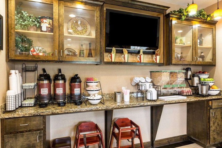 Comfort Inn & Suites Winnie