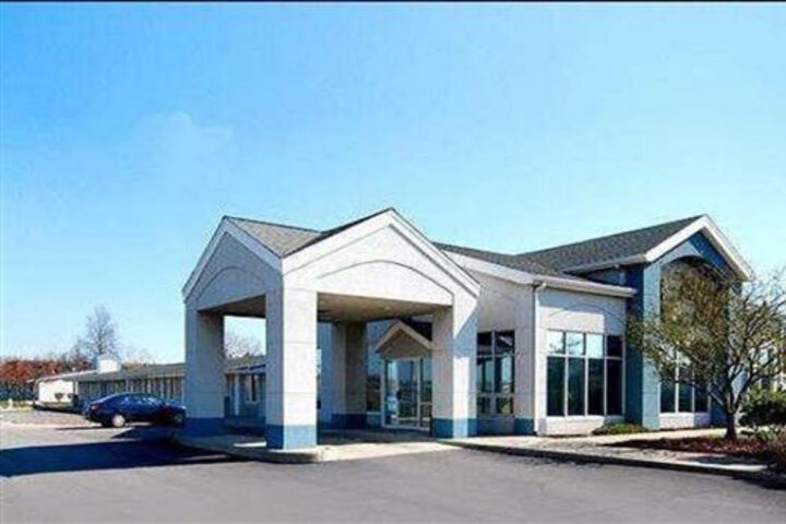 KNIGHTS INN ELYRIA (EX. ECONO LODGE)