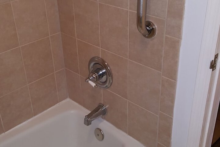 Room 155 of 392