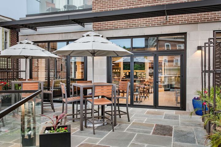 Terrace/Patio 38 of 39