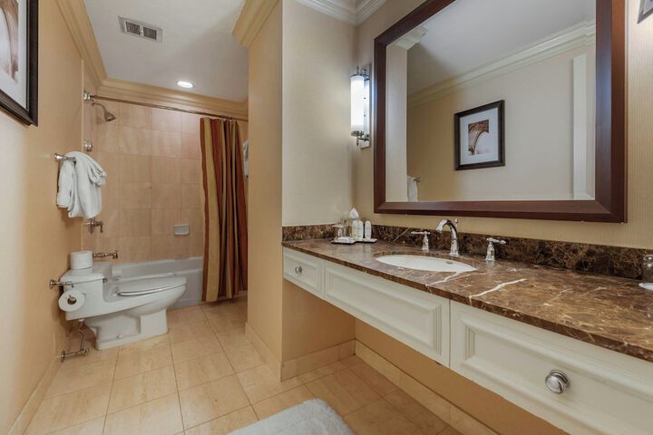 Omni William Penn Hotel