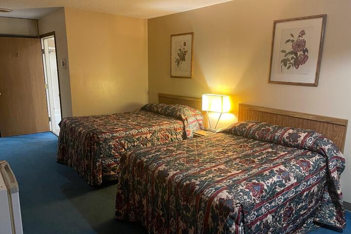Room 8 of 22