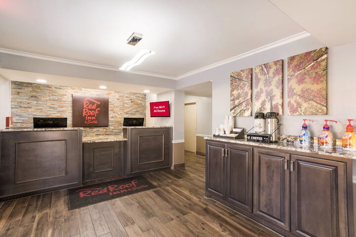 Red Roof Inn & Suites Athens AL