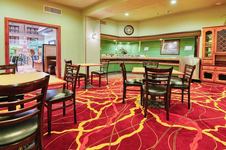 MCM Elegante Suites Abilene